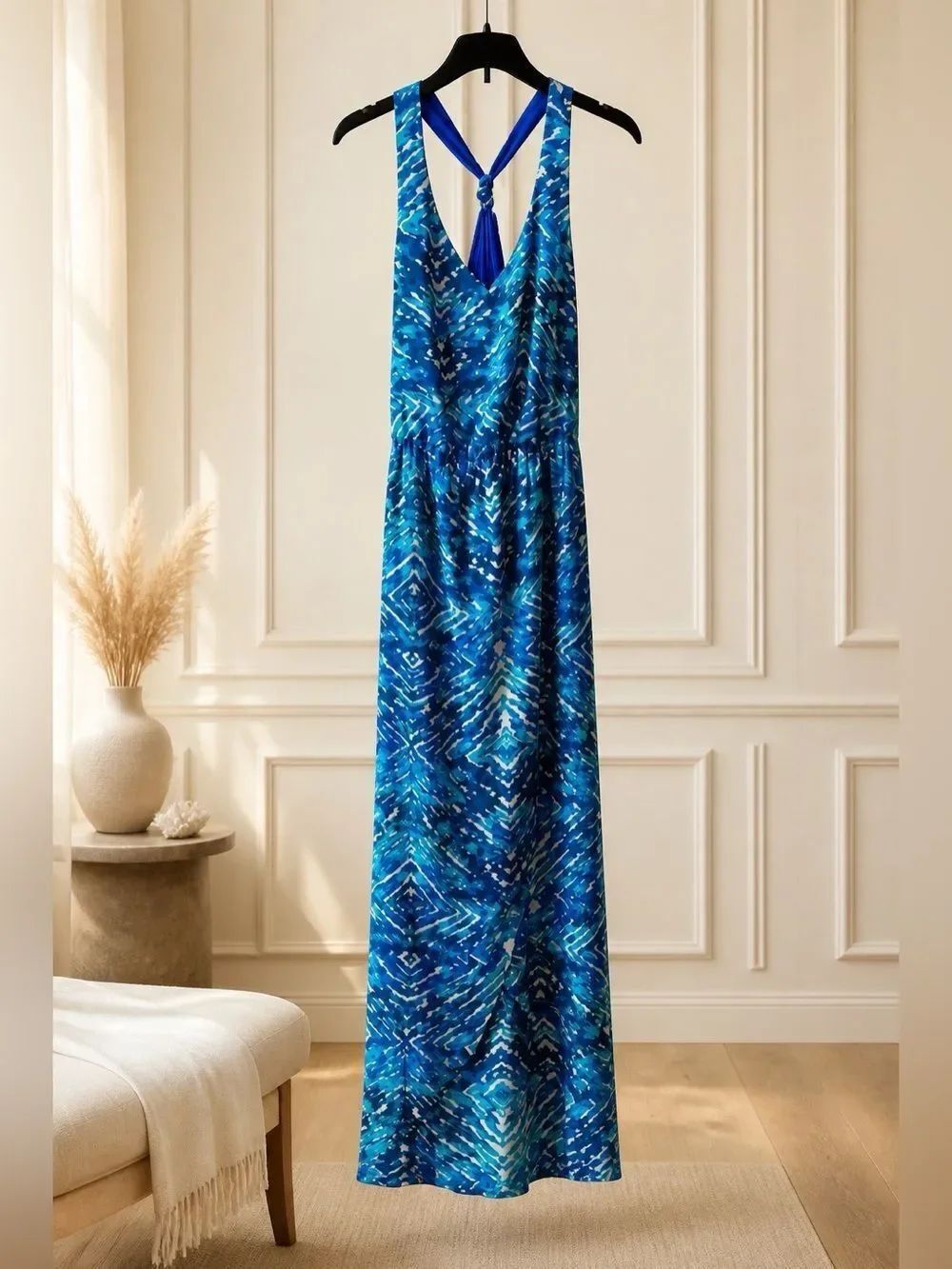 BLUE CREPE SLEEVELESS DRESS BY FOREVER 21 SIZE MEDIUM EUC